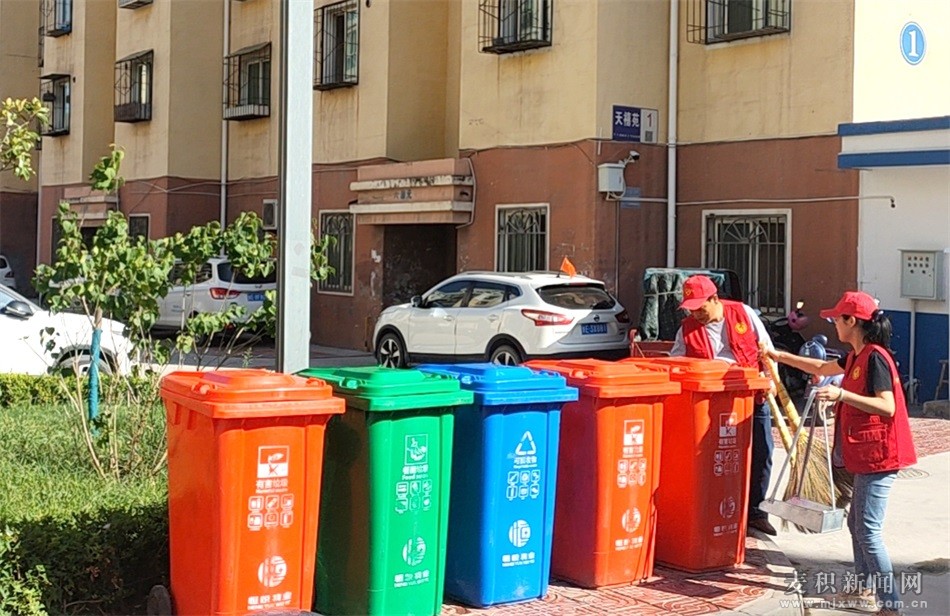 麦积区持续推进“包街包巷包小区”志愿服务工作（二十八） 城市环境卫生提质增效